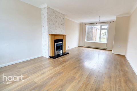 3 bedroom terraced house for sale, Salkeld Road, Leicester