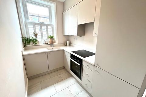 2 bedroom terraced house for sale, Elliott Street, Shipley BD18