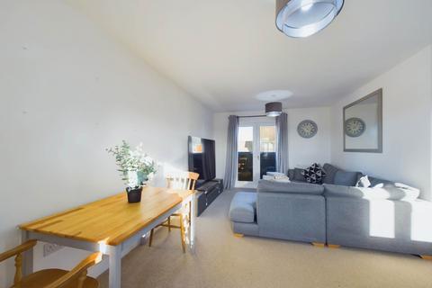 2 bedroom apartment for sale, Alma Street, Aylesbury HP18