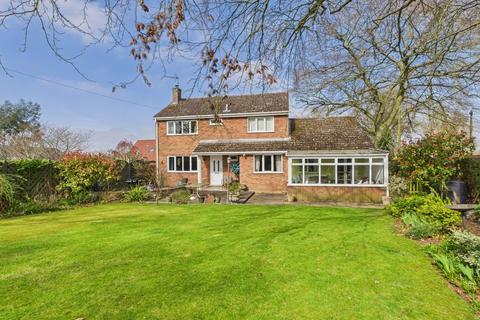 4 bedroom detached house for sale, Church Road, Hilgay PE38