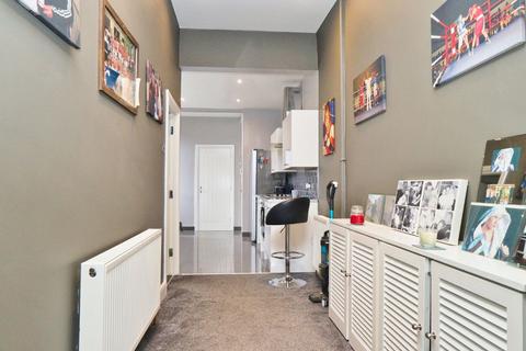 119 Collier Row Road, Romford, RM5 2AT