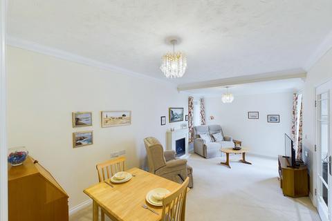 1 bedroom retirement property for sale, Mount's Bay Lodge, New Town Lane, Penzance, TR18 2FJ