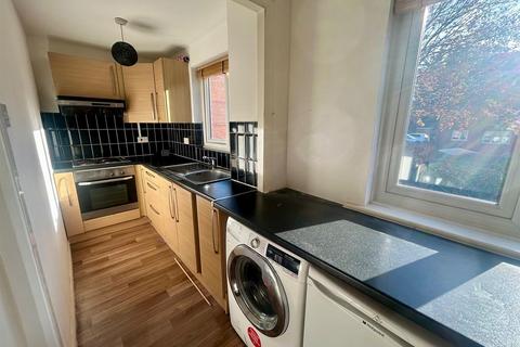 1 bedroom flat for sale, Howard Close, Waltham Abbey