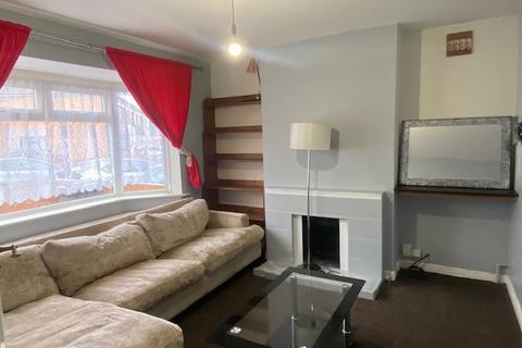 3 bedroom end of terrace house to rent, Kent Road, Luton LU1