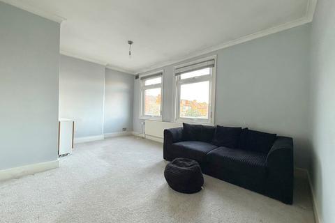 1 bedroom apartment for sale, Sussex Road, Watford, WD24