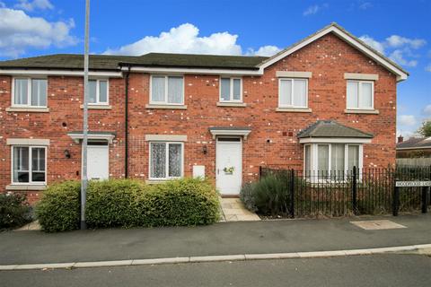 3 bedroom terraced house for sale, Woodpecker Lane, Raunds NN9