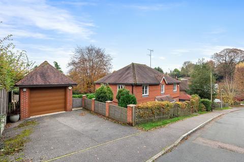 4 bedroom detached house for sale, Garth Road, Sevenoaks, Kent, TN13