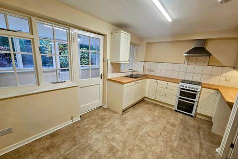 2 bedroom townhouse for sale, Wymondham Close, Nottingham NG5