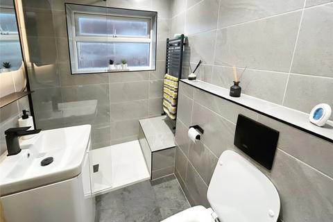 21 Dobell Grove, Stoke-on-trent, ST3 1SX