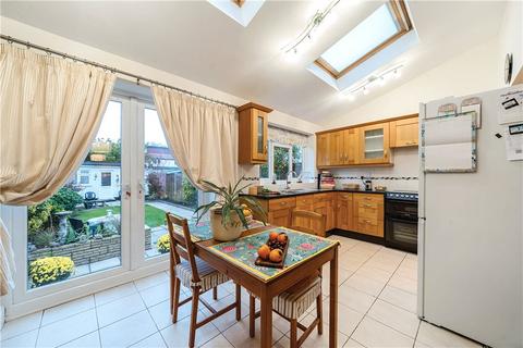 54 Avalon Road, London, W13 0BN