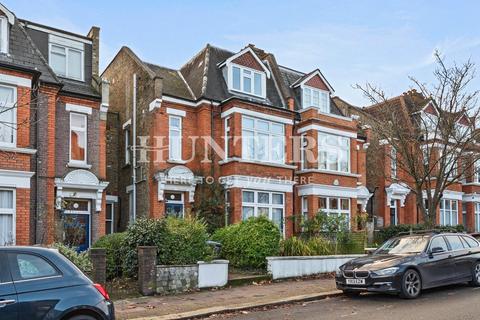 2 bedroom flat for sale, Dyne Road, London, NW6