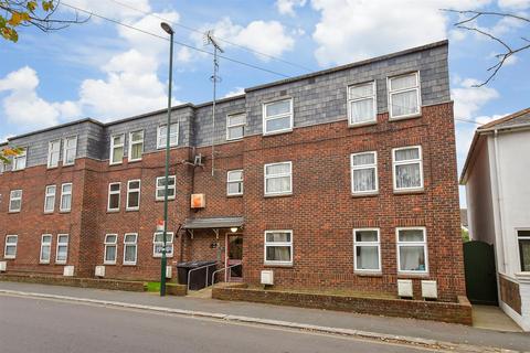 1 bedroom flat for sale, London Road, Bognor Regis, West Sussex