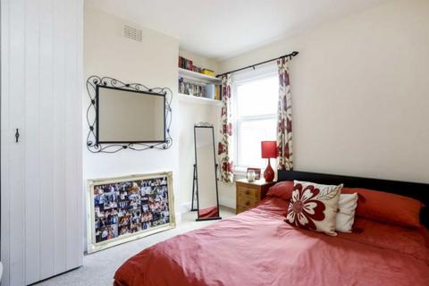 3 bedroom terraced house for sale, Wimbledon Road, London SW17