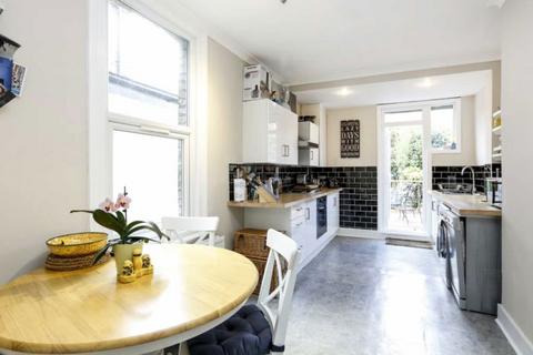 3 bedroom terraced house for sale, Wimbledon Road, London SW17