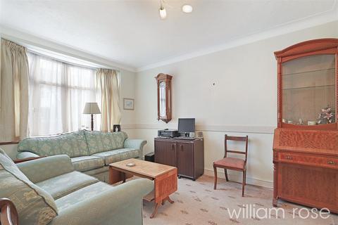 4 bedroom semi-detached house for sale, Canfield Road, Woodford Green IG8