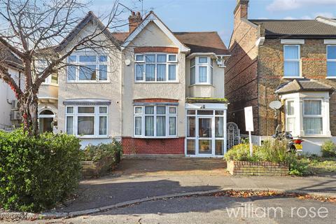 4 bedroom semi-detached house for sale, Canfield Road, Woodford Green IG8