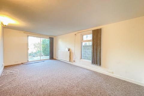 1 bedroom apartment to rent, The Terrace, Gravesend, Kent, DA12 2BB