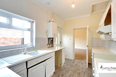 2 bedroom flat for sale, Hawarden Crescent, High Barnes, Sunderland