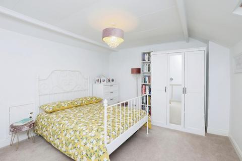 3 bedroom terraced house for sale, Wellcarr Road, Woodseats, Sheffield, S8 8QQ