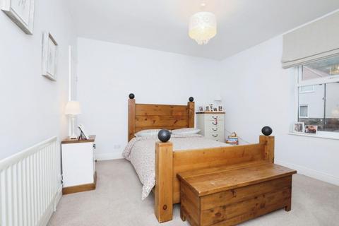 46 Wellcarr Road, Sheffield, S8 8QQ