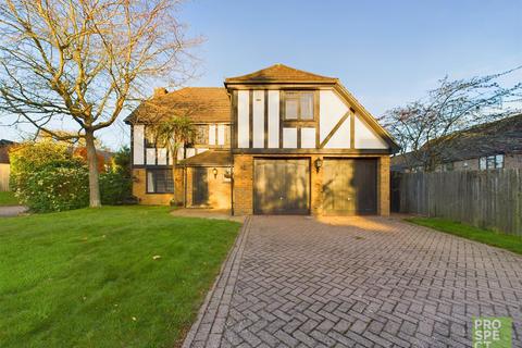 5 bedroom detached house to rent, Kerris Way, Earley, Reading, Berkshire, RG6