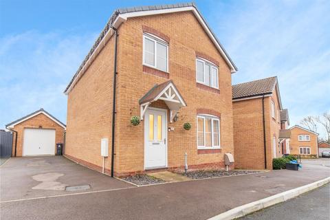 4 bedroom detached house for sale, Coed Y Garn, Cwmbran NP44