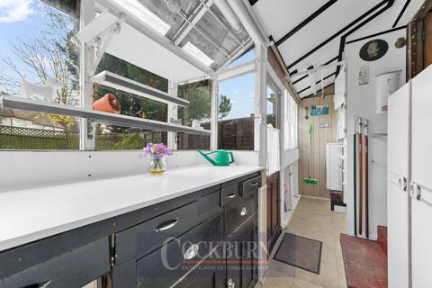520 Rochester Way, London, SE9 1SQ