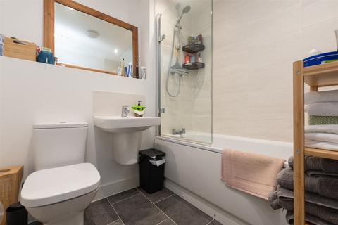 14 Eyres Drive, Castle Hill, Swanscombe, DA10 1DG
