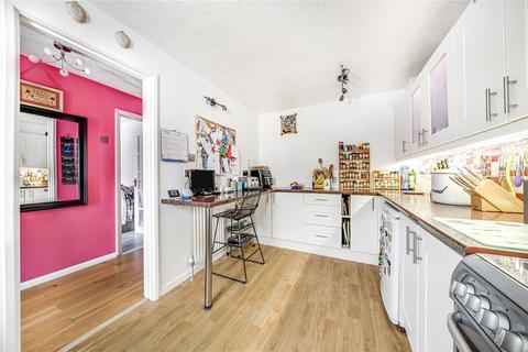 4 bedroom terraced house for sale, Chestnut Close, Burgess Hill, West Sussex, RH15