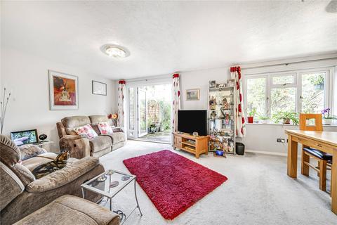 4 bedroom terraced house for sale, Chestnut Close, Burgess Hill, West Sussex, RH15