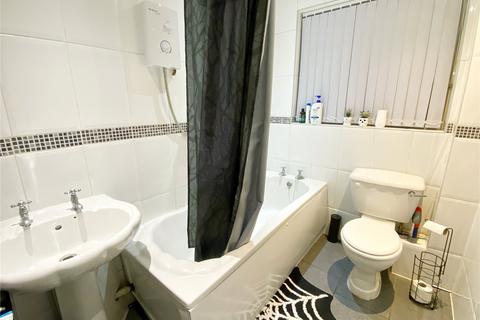 2 bedroom end of terrace house for sale, Durham Walk, Heywood, Greater Manchester, OL10