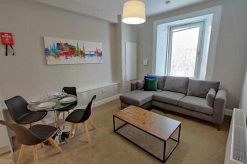 3 bedroom flat to rent, Murdoch Terrace, Edinburgh, EH11