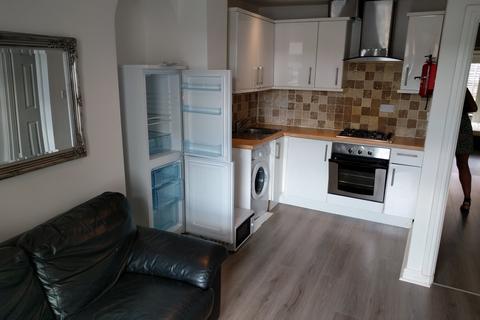 1 bedroom flat to rent, Oxford Street, Sandfields, Swansea