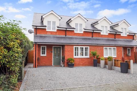 4 bedroom semi-detached house for sale, Chapel Lane, Tillingham