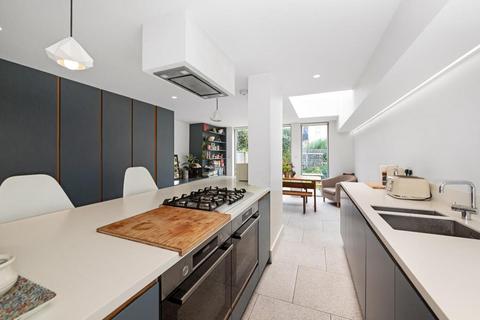 5 bedroom house for sale, Lacon Road, East Dulwich, London, SE22