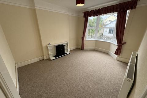 2 bedroom flat to rent, Myrddin Crescent, Carmarthen, Carmarthenshire