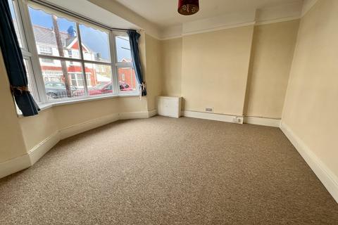 2 bedroom flat to rent, Myrddin Crescent, Carmarthen, Carmarthenshire