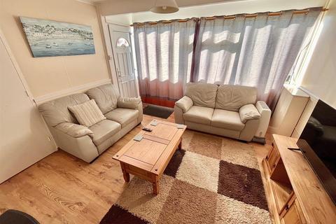 2 bedroom chalet for sale, California Road, California, Great Yarmouth