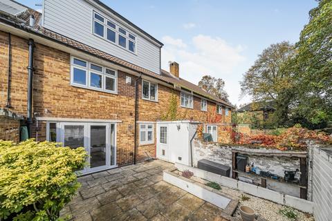 4 bedroom terraced house to rent, Park Road Bromley BR1