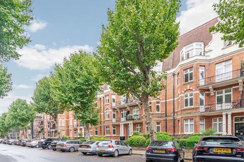 3 bedroom flat to rent, Lauderdale Road London W9