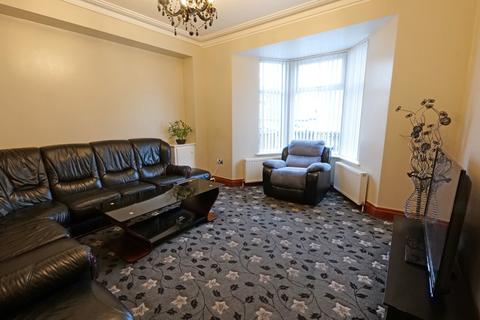 4 bedroom terraced house for sale, Mosley Street, Barnoldswick, BB18