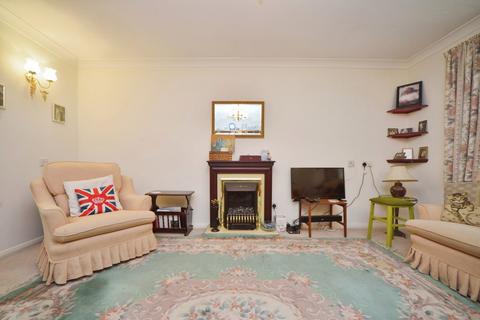 2 bedroom retirement property for sale, Friars Mews, London SE9