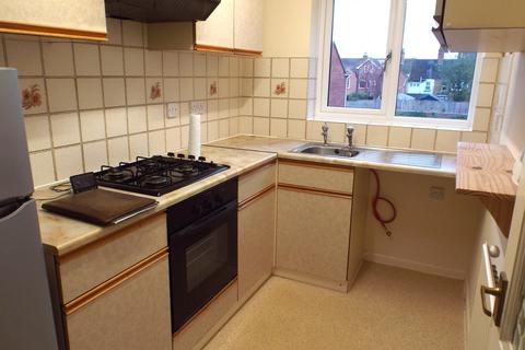 2 bedroom flat to rent, Old Market Court, Pershore WR10