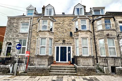 2 bedroom flat to rent, HIGH STREET, SWANAGE