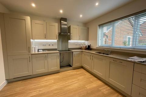 4 bedroom detached house for sale, Greenway, Box Road, Cam, Dursley