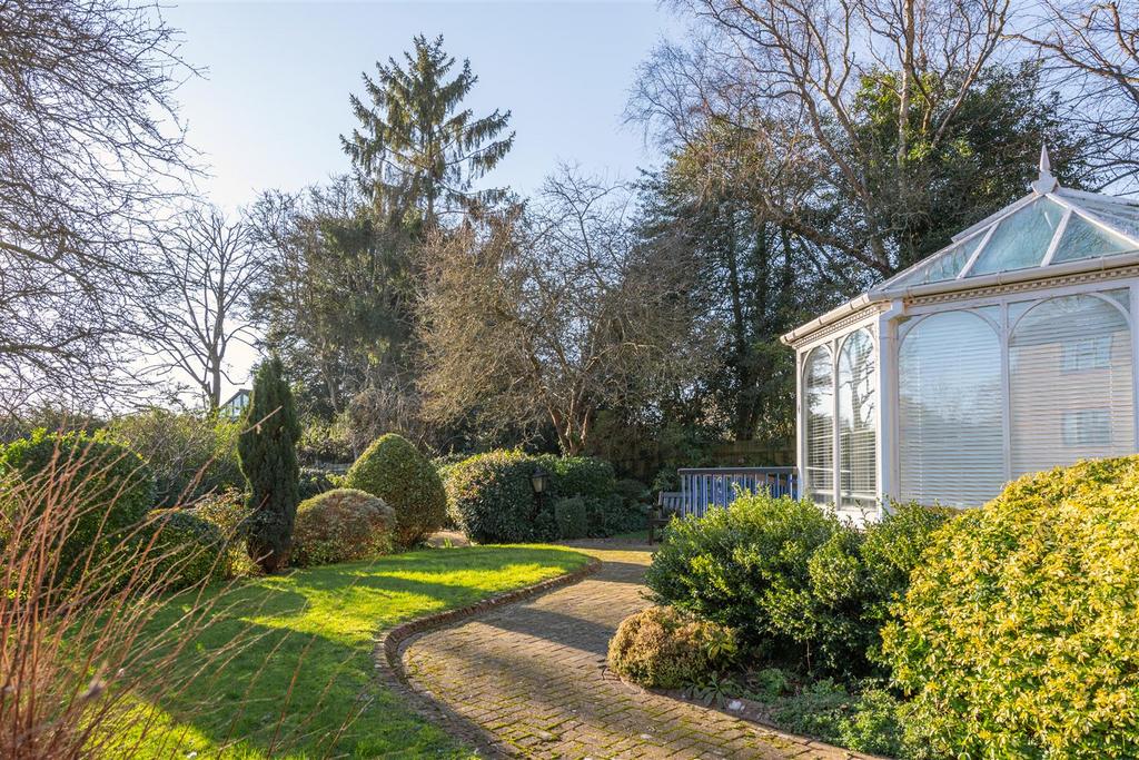 OLD Wraymead externals-7 2.jpg