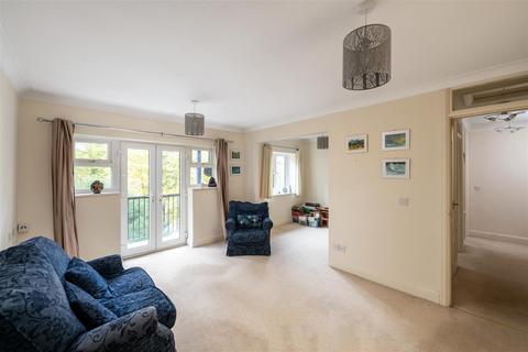 undefined, Wray Park Road, Reigate