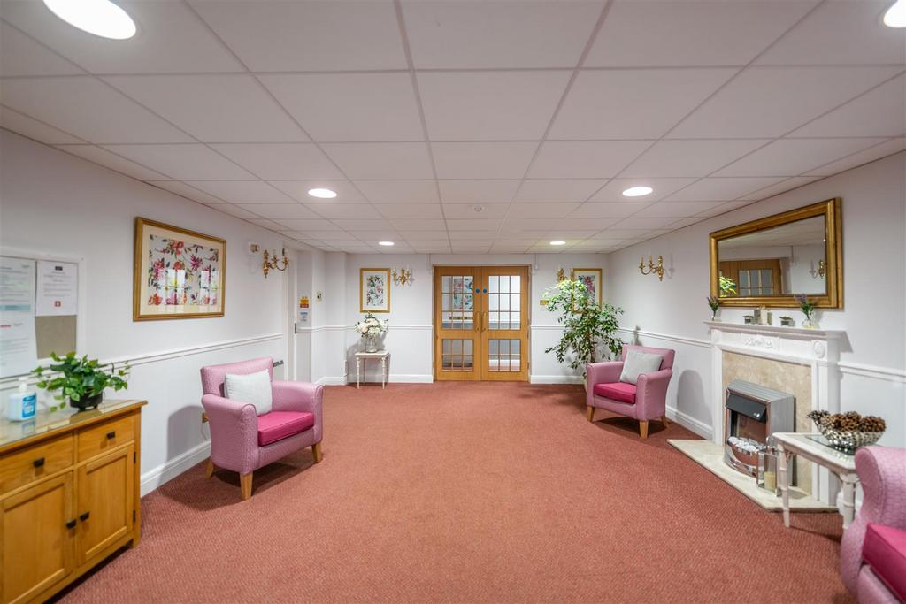 24 Wraymead Place internals-8.jpg