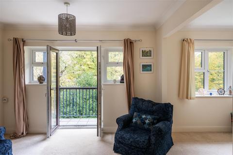 undefined, Wray Park Road, Reigate