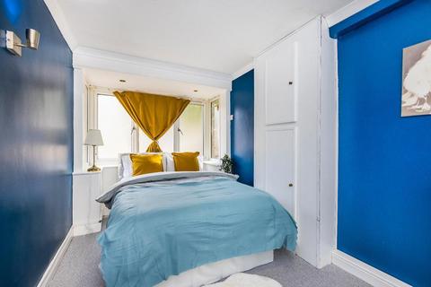undefined, Inglewood Close, London E14